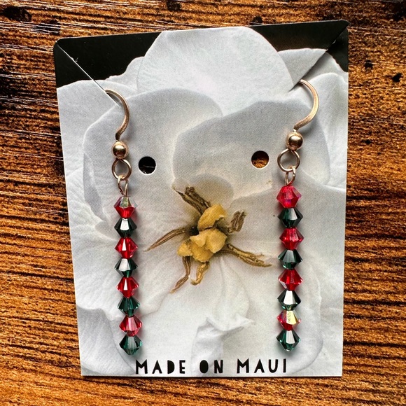 795. Gold Filled Siam & Emerald Swarovski Crystal Bar earrings - Picture 1 of 4